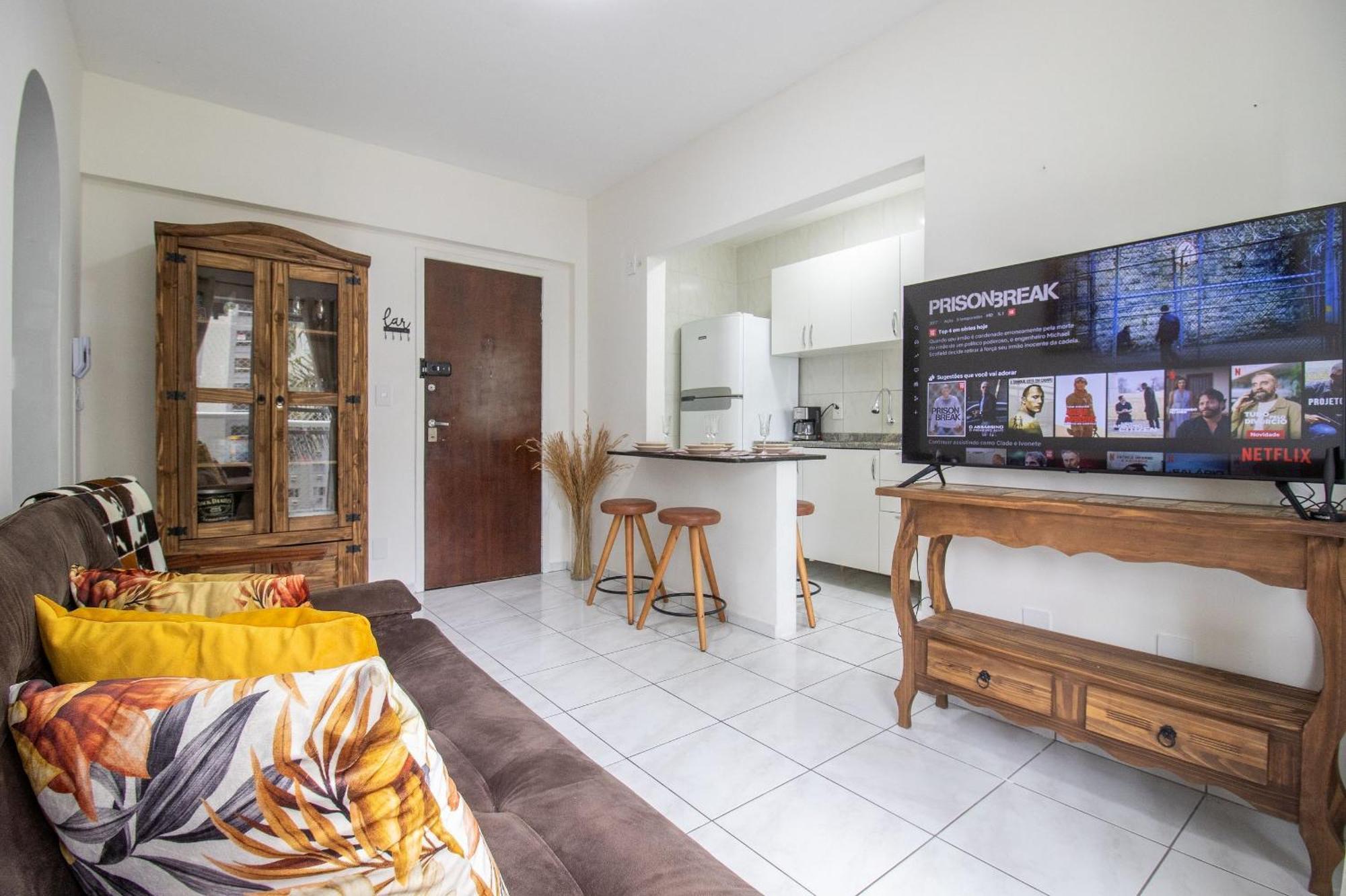 Ico73 - Apto 1 Dorm, Confortavel, Av Brasil *