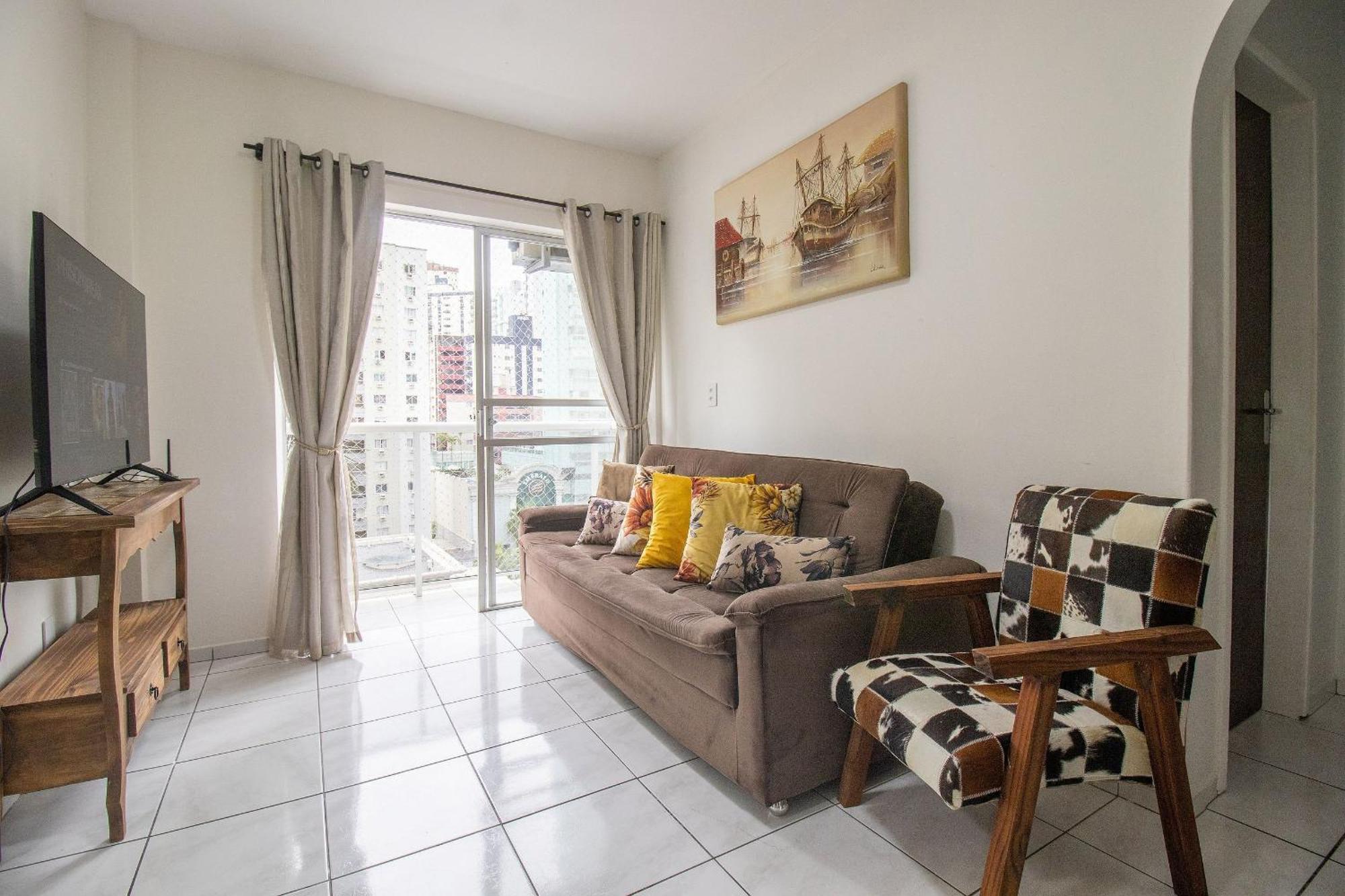 Ico73 - Apto 1 Dorm, Confortavel, Av Brasil