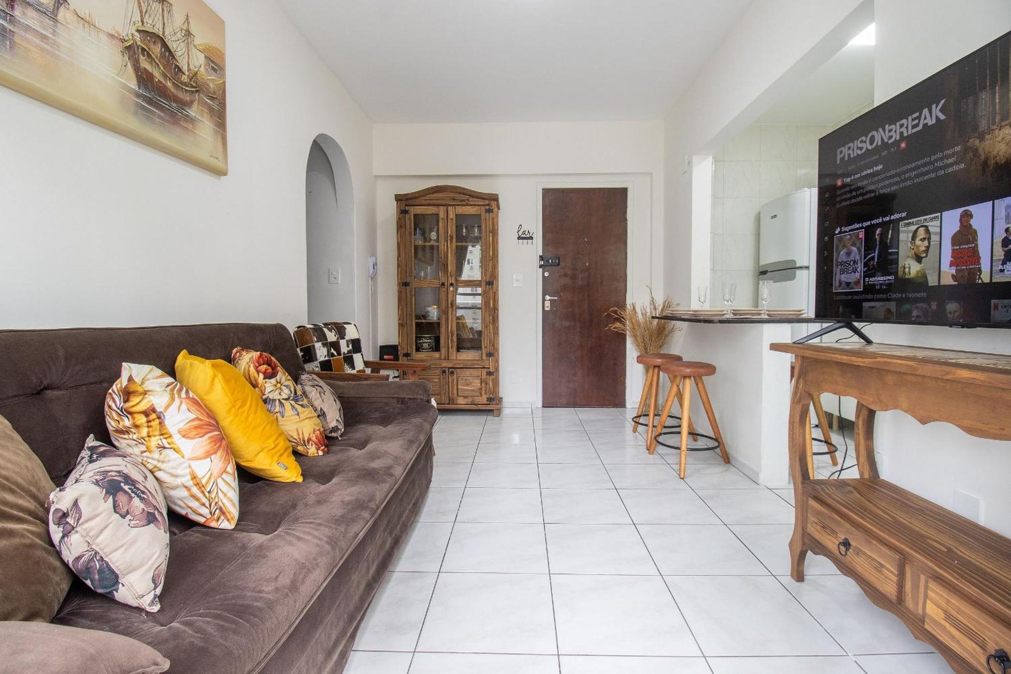 Ico73 - Apto 1 Dorm, Confortavel, Av Brasil Apartamento Balneario Camboriu